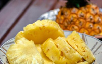 Piña: una fruta tropical llena de sabor y nutrientes